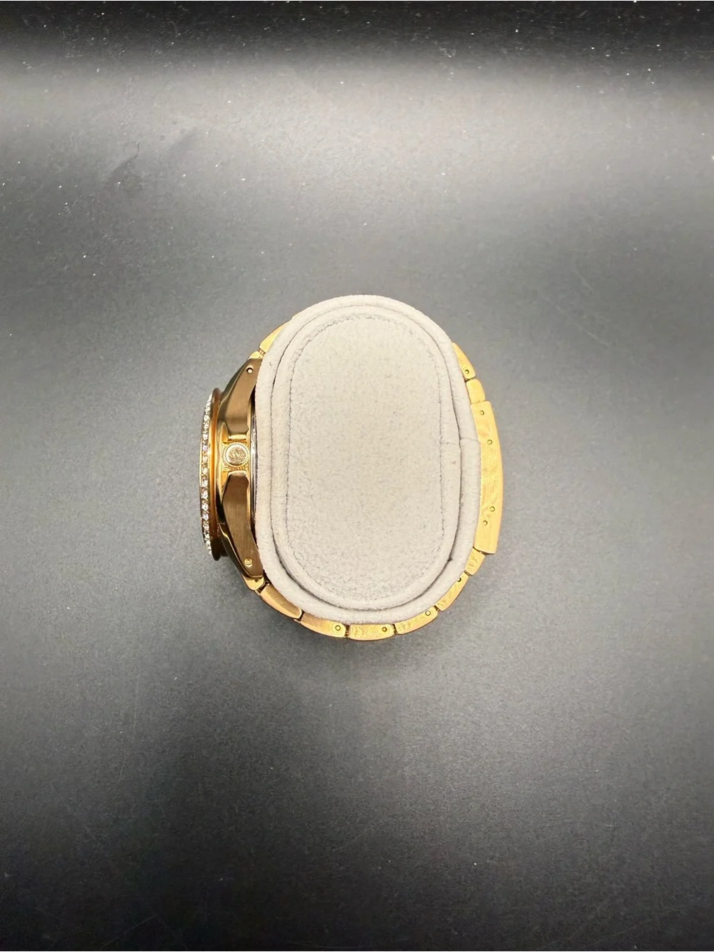 Fossil Riley ES2811 Gold Tone Crystal Watch Womens 38.6mm Rose Dial Multi 10 ATM